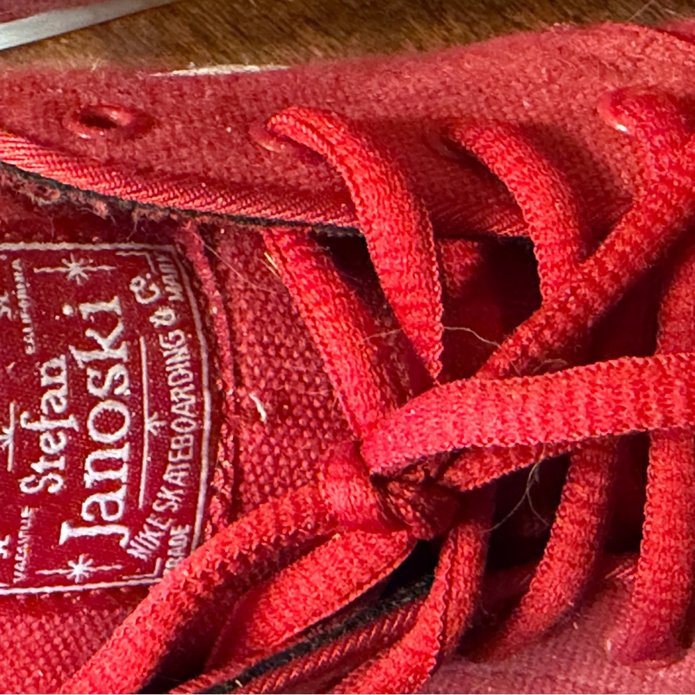 Nike Women Stefan Janoski Red Sneakers 6.5